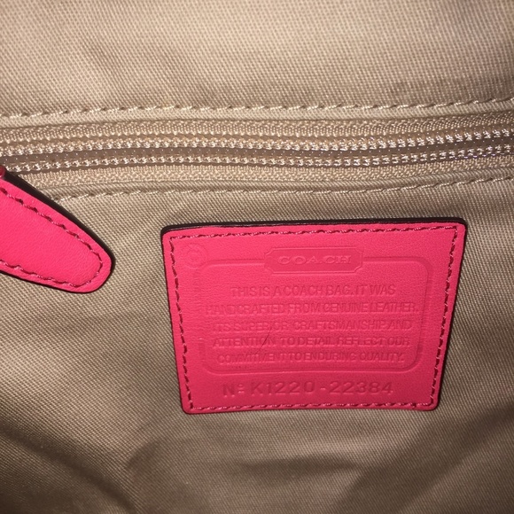 Coach Legacy Collection crossbody bag - Picture 5 of 9